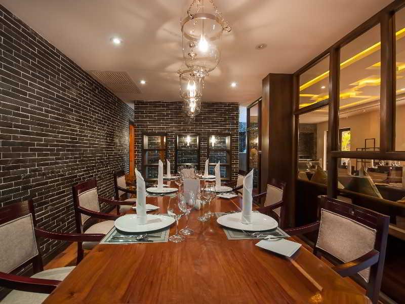 The Privilege Floor By Lotus Blanc Siem Reap Bagian luar foto