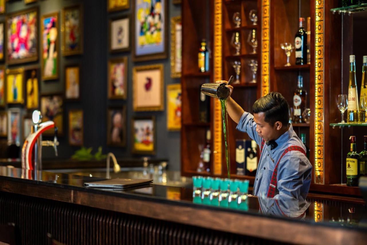 The Privilege Floor By Lotus Blanc Siem Reap Bagian luar foto